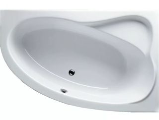 Акриловая ванна Riho Lyra B018001005 L 170х110см белый