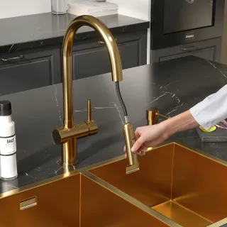 Смеситель для кухни Reflexion Lago RX9904GD брашированное золото