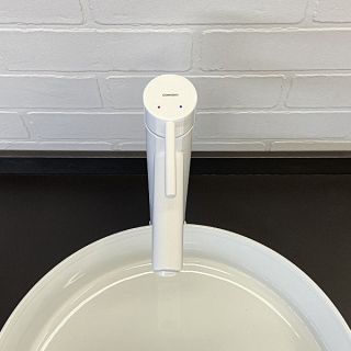 Смеситель для раковины Comforty белый FC071B-CKBT