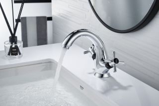 Смеситель для раковины Decoroom хром/белый DR51011-White