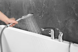 Смеситель на борт ванны Lemark Luna LM4147C хром