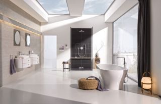 Напольный смеситель для ванны с душем Grohe Essence New 23491001 напольный