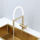 Смеситель для кухни Gappo G4397-83 с подключением фильтра питьевой воды и гибким изливом золото/белый