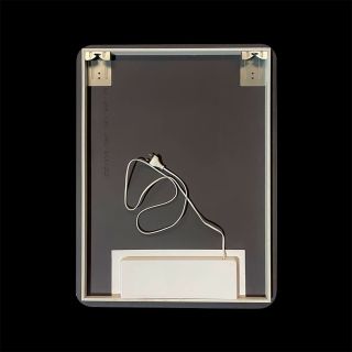 Зеркало Vincea LED VLM-3BE600-2 600×800 c сенсорным выключателем и диммером, с функцией антизапотевания