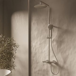 Душевая стойка Vincea Desire VSFS-1D1TBN термостатическая, брашированный никель